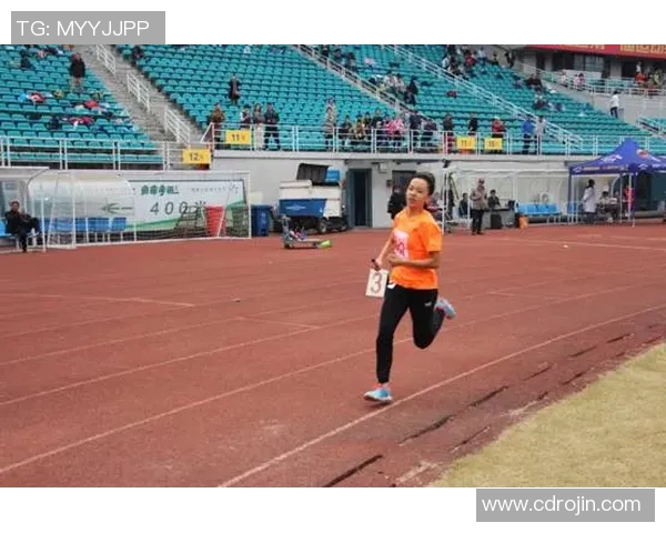 香港游泳运动员突破自我勇创佳绩 展现竞技精神与国际水准